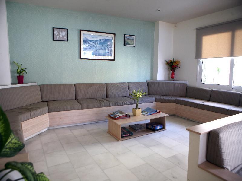 העיירה רתימנו Marilyn Apartments מראה חיצוני תמונה